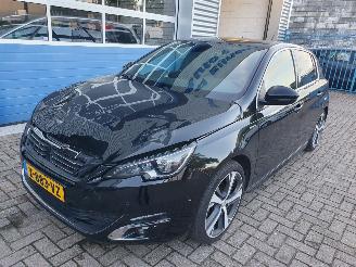 Peugeot 308 1.2 PureTech GT-line picture 1
