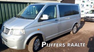 Uttjänta bilar auto Volkswagen Transporter Transporter T5, Van, 2003 / 2015 2.5 TDi 2006/9