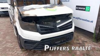 Volkswagen Crafter Crafter (SY), Chassis-Cabine, 2016 2.0 TDI RWD picture 3