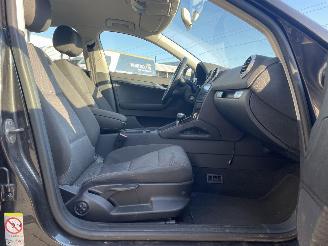 Audi A3 Sportback 1.6 TDI Attraction Advance NL AUTO N.A.P picture 11