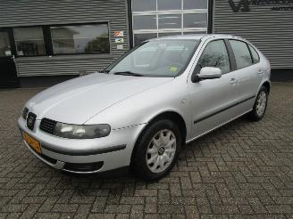 Seat Leon 1.6-16V Stella picture 1
