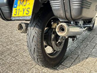 Suzuki GSX 1100 F picture 13