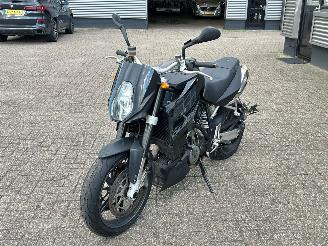 KTM 990 Super Duke  picture 7