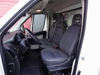 Citroën Jumper 35 2.2 HDI bakwagen 430 x 230 x 210 airco picture 12