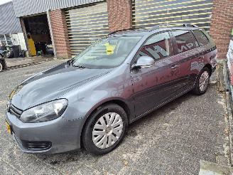 Volkswagen Golf 1.2 tsi trendline bluemotion picture 4