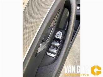 Mercedes E-klasse E (W213), Sedan, 2016 E-200d 2.0 Turbo 16V picture 14