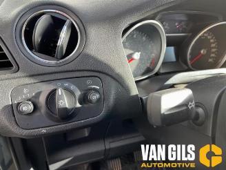 Ford Galaxy  picture 17