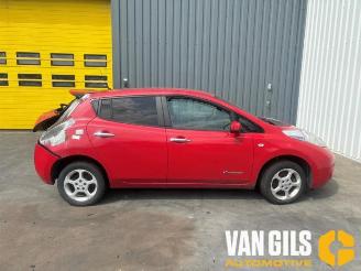 Nissan Leaf Leaf (ZE0), Hatchback, 2010 / 2017 Leaf picture 6