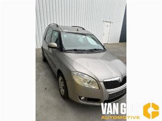 Skoda Roomster Roomster (5J), MPV, 2006 / 2015 1.4 16V picture 5