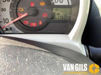 Toyota Aygo Aygo (B10), Hatchback, 2005 / 2014 1.0 12V VVT-i picture 13