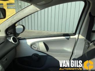 Toyota Aygo Aygo (B10), Hatchback, 2005 / 2014 1.0 12V VVT-i picture 15