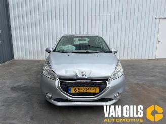 Démontage voiture Peugeot 208 208 I (CA/CC/CK/CL), Hatchback, 2012 / 2019 1.0 Vti 12V PureTech 2013/2