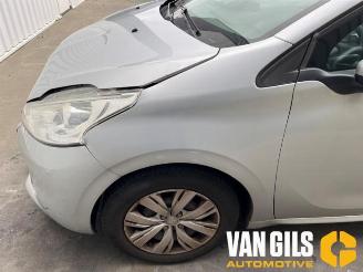 Peugeot 208 208 I (CA/CC/CK/CL), Hatchback, 2012 / 2019 1.0 Vti 12V PureTech picture 8