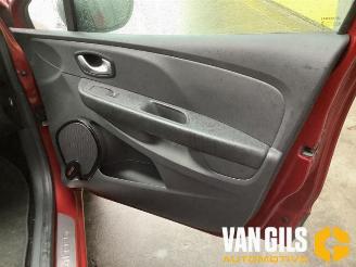 Renault Clio Clio IV Estate/Grandtour (7R), Combi 5-drs, 2012 / 2021 0.9 Energy TCE 90 12V picture 10