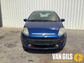 Uttjänta bilar auto Fiat Grande Punto Grande Punto (199), Hatchback, 2005 1.3 JTD Multijet 16V 85 Actual 2010/9