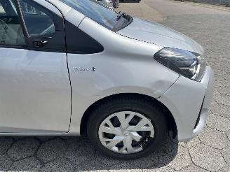 Toyota Yaris 1.5 Hybrid Active picture 12