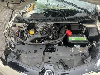 Renault Captur 1.2 TCe picture 6