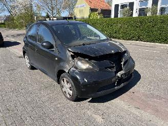 Uttjänta bilar auto Toyota Aygo 1.0-12V 2008/2