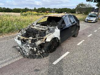 Volvo V-40 2.0 T2 picture 2