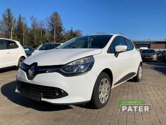 Vrakbiler auto Renault Clio Clio IV (5R), Hatchback 5-drs, 2012 / 2021 0.9 Energy TCE 90 12V 2013/7