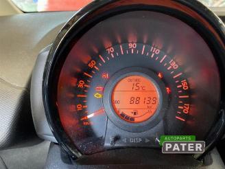 Peugeot 108 108, Hatchback, 2014 1.0 12V picture 7