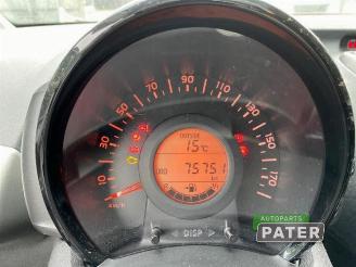 Peugeot 108 108, Hatchback, 2014 1.0 12V picture 6