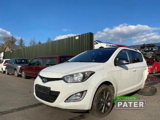 Uttjänta bilar auto Hyundai I-20 i20, Hatchback, 2008 / 2015 1.2i 16V 2014/10