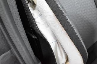 Ford Kuga 1.5 EcoB. ST Line picture 15