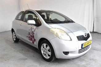 škoda osobní automobily Toyota Yaris  2006/4