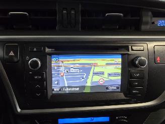 Toyota Auris 2.0D Bussines Pro picture 33