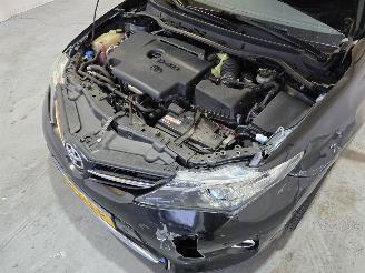 Toyota Auris 2.0D Bussines Pro picture 17