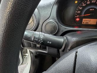 Mitsubishi Space-star 1.0 Entry picture 27