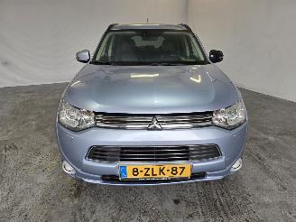 Mitsubishi Outlander 2.0 PHEV Instyle+ picture 2