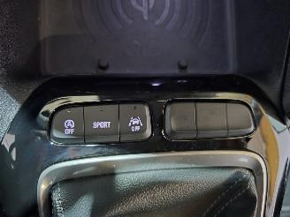 Opel Corsa 1.2 Turbo GS picture 35