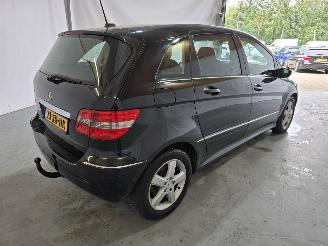 Mercedes B-klasse b150 picture 7