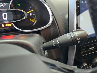 Renault Clio 0.9 TCe Expression picture 29