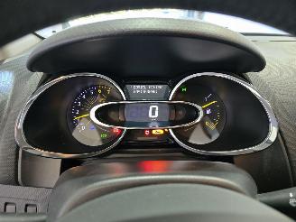 Renault Clio 0.9 TCe Expression picture 32