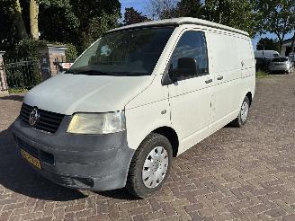 skadebil auto Volkswagen Corsa 2.5 TDI 96 KW Hefdak 2008/6