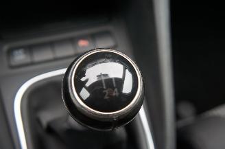 Volkswagen Golf 1.6 TDi Airco Stoelverwarming PDC Isofix 77KW Euro 5 picture 14