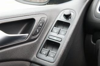 Volkswagen Golf 1.6 TDi Airco Stoelverwarming PDC Isofix 77KW Euro 5 picture 16