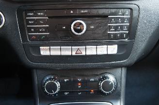 Mercedes B-klasse B180D Airco Navi Cruise Stoelverwarming Turbo Kapot! 80KW Euro 6 picture 13