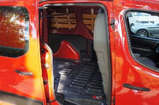 Peugeot Partner 1.6 e-HDi L1H1 Airco Trekhaak 2-Persoons 66KW Euro 5 picture 9