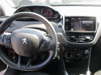 Peugeot 208 1.2 PureT BlueLion NAP REST BPM 400 EURO !!!! picture 26