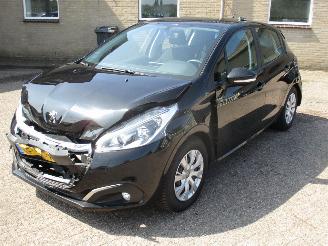Peugeot 208 1.2 PureT BlueLion NAP REST BPM 400 EURO !!!! picture 3