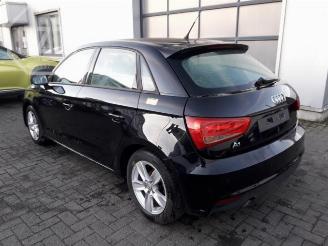 Audi A1 A1 Sportback (8XA/8XF), Hatchback 5-drs, 2011 / 2018 1.6 TDI 16V picture 4