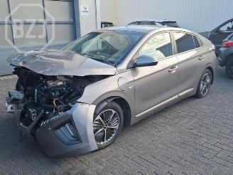 Vrakbiler auto Hyundai Ioniq Ioniq, Liftback, 2016 / 2022 1.6 GDI 16V PHEV 2020/0