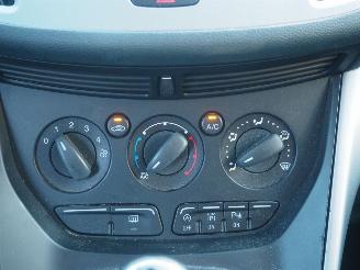 Ford C-Max 1.0 Edition picture 24