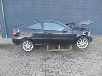 demontáž osobní automobily Mercedes Clc-klasse CLC (C203), Hatchback, 2008 / 2011 2.2 220 CDI 16V 2010/1
