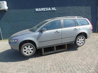Vrakbiler auto Volvo V-50 V50 (MW), Combi, 2003 / 2012 2.4 20V 2006/3
