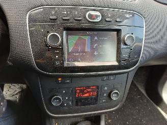 Fiat Punto Evo 1.3 MultiJet Sempre picture 10